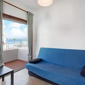 https://piso-centrico-en-el-puerto.in-canary-islands.com